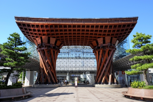 金沢ー金沢駅　鼓門